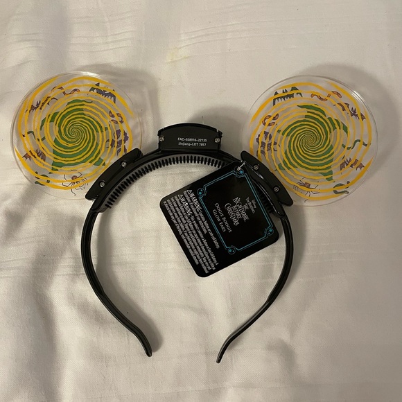 NEW Oogie Boogie Light Up Ears Head Band Disney Parks Nightmare Before Christmas - Picture 4 of 4